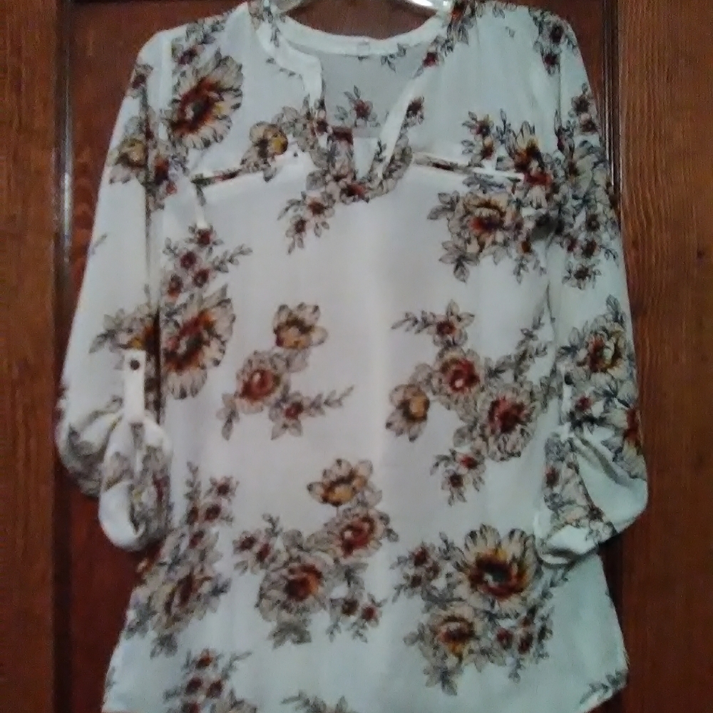 Maurice's floral shirt